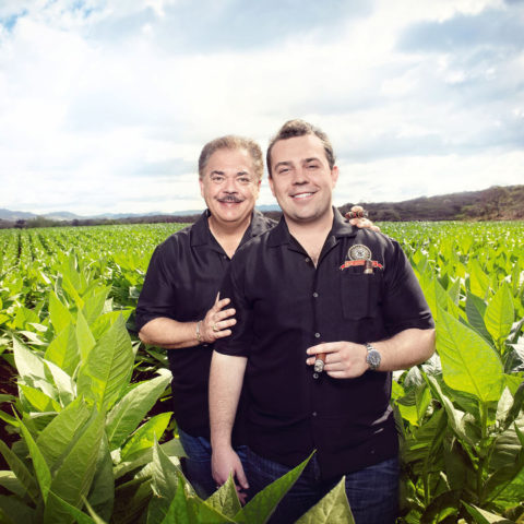 LA CASA DEL TABACO PERDOMO PROMOTION nick-y-nick-jr-SQ